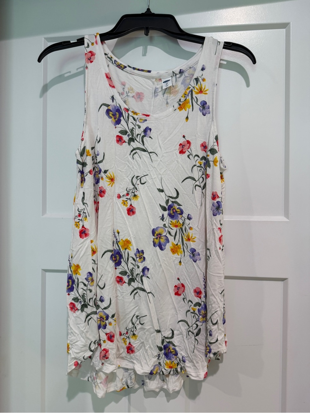 OLD NAVY Floral Sleeveless Tank Top White with Multi-Color Floral Print-Size M